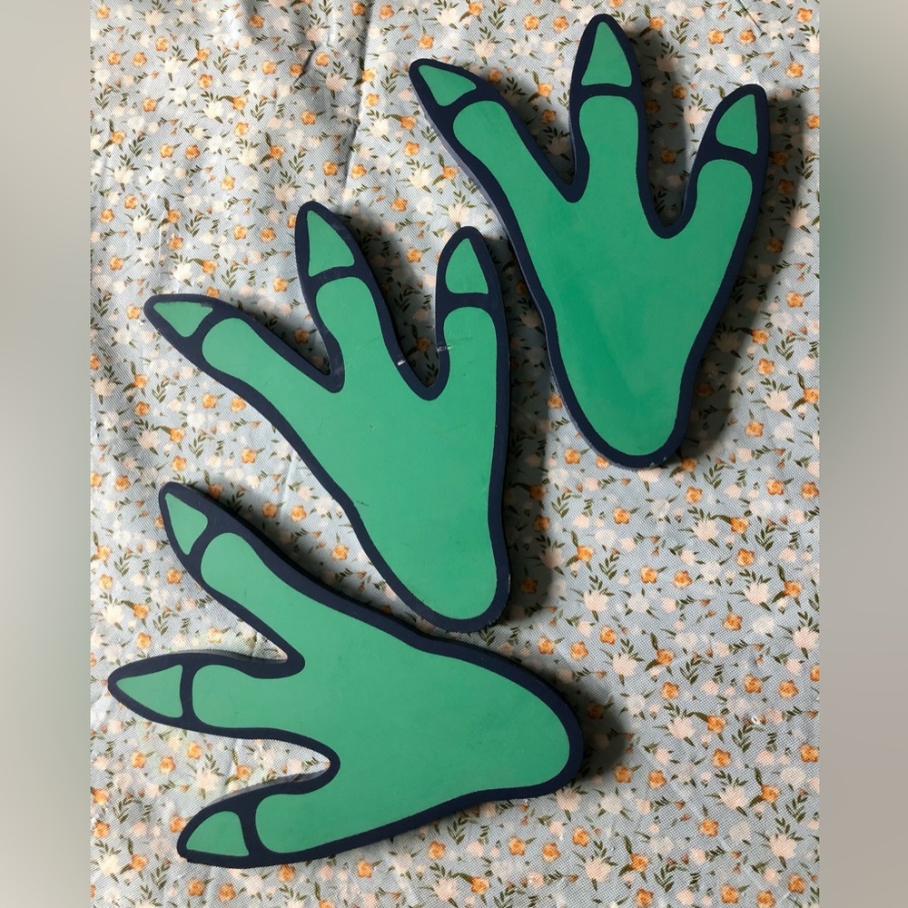 Wood Dinosaur foot print wall decor 3 piece set